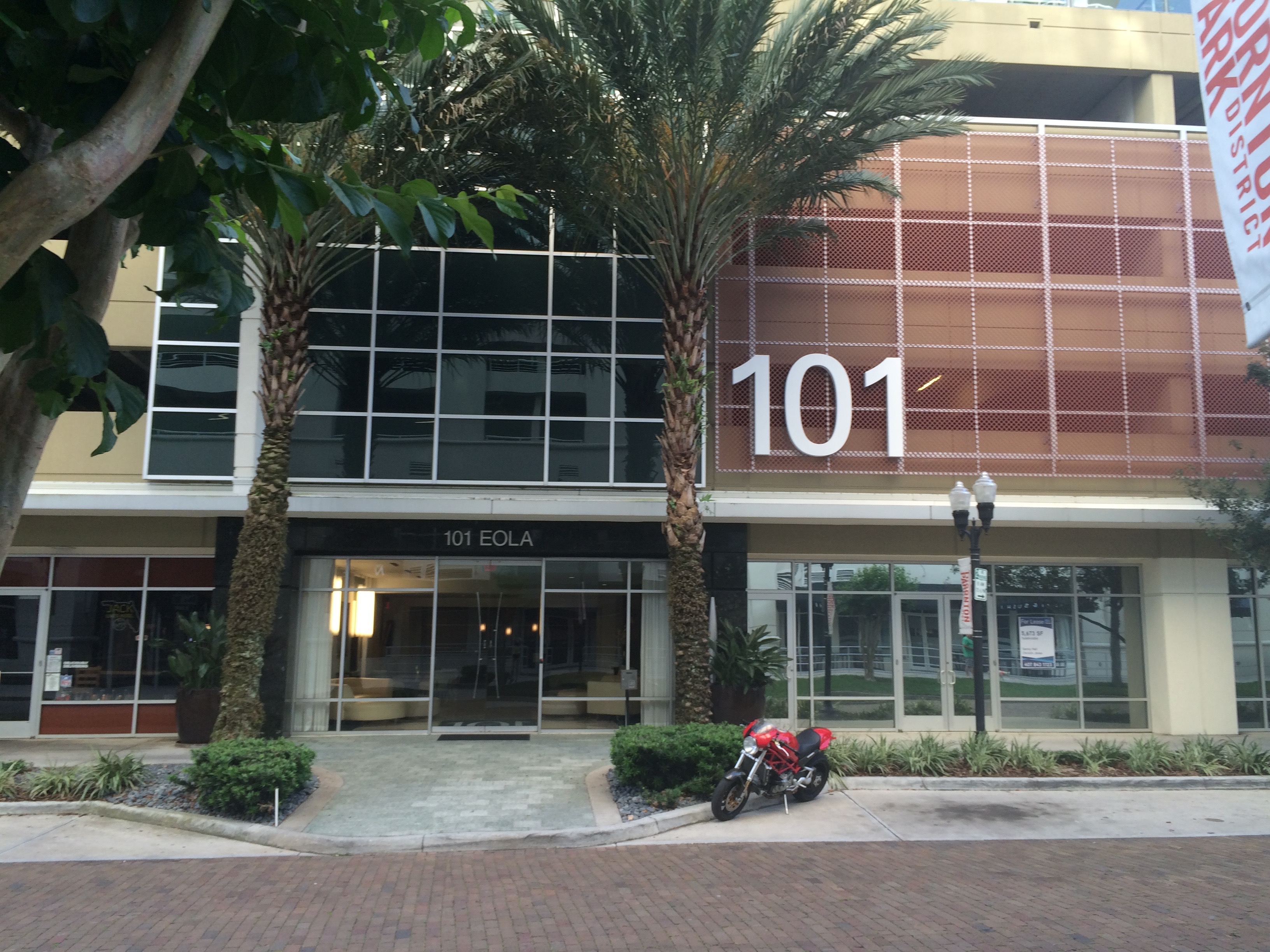 101 Eola Entrance