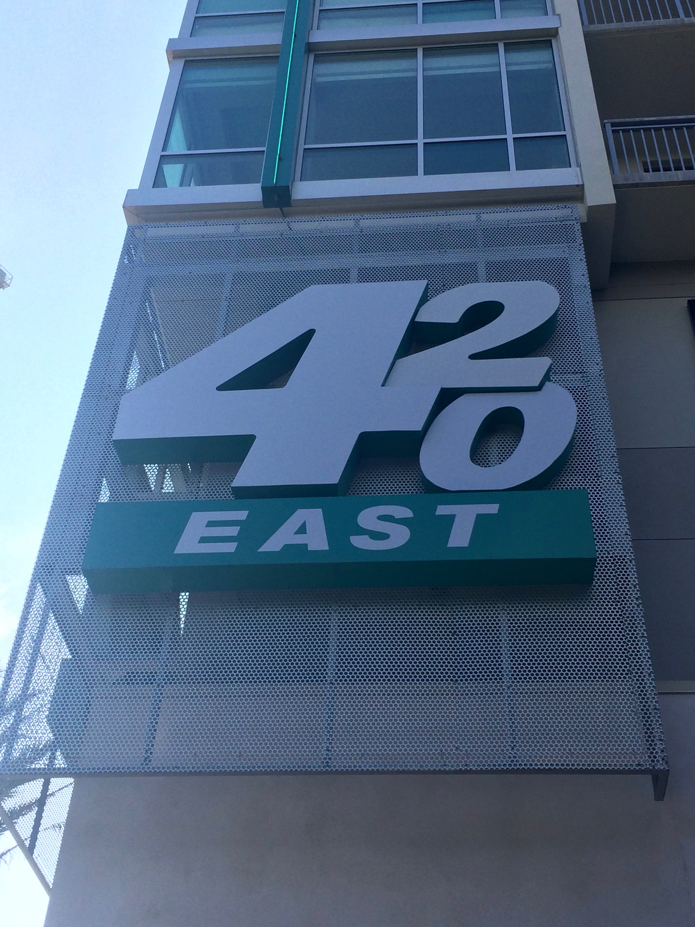 420 East Sign