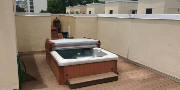 Osceola Brownstones – Jacuzzi